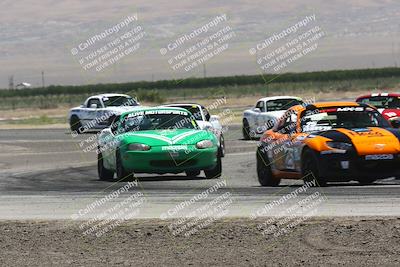 media/Jun-01-2024-CalClub SCCA (Sat) [[0aa0dc4a91]]/Group 3/Qualifying/